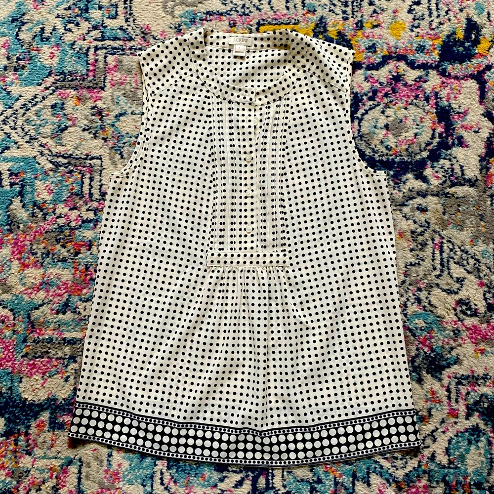 🐻 2/$25 • J.Crew Factory | Polka Dotted Sleeveless Top
